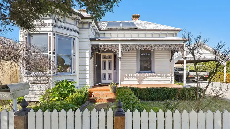 182 Humffray Street North