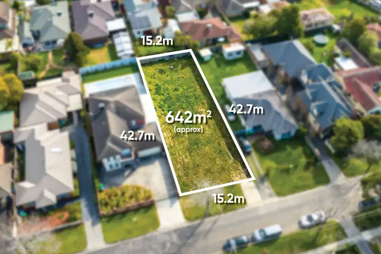 12 Stanley Avenue, Ringwood East VIC 3135