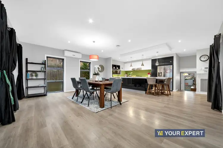 Fifth view of Homely house listing, 4 Eaglehawk Drive, Berwick VIC 3806