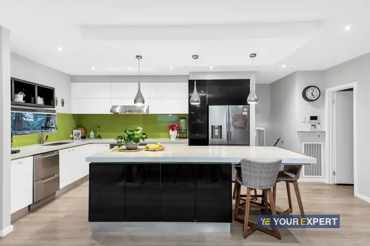 Sixth view of Homely house listing, 4 Eaglehawk Drive, Berwick VIC 3806