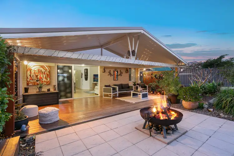 Second view of Homely house listing, 5 Florin Place, Wadalba NSW 2259