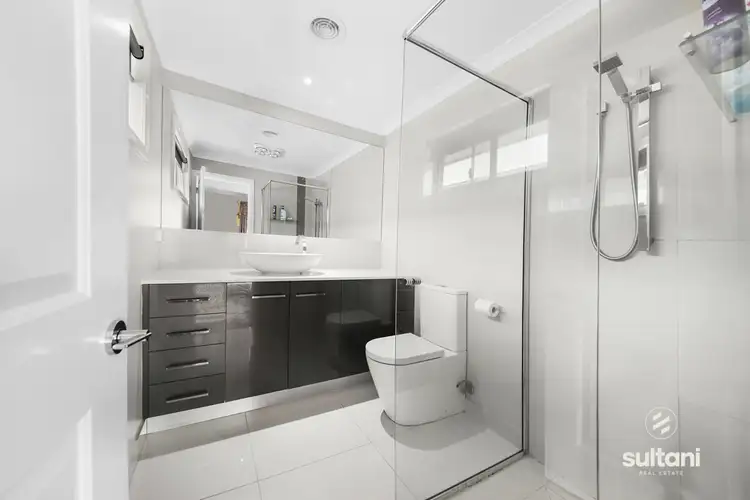 Sixth view of Homely unit listing, 9A Campbell Parade, Cranbourne VIC 3977