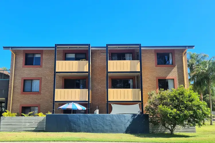 8/94 Booner Street