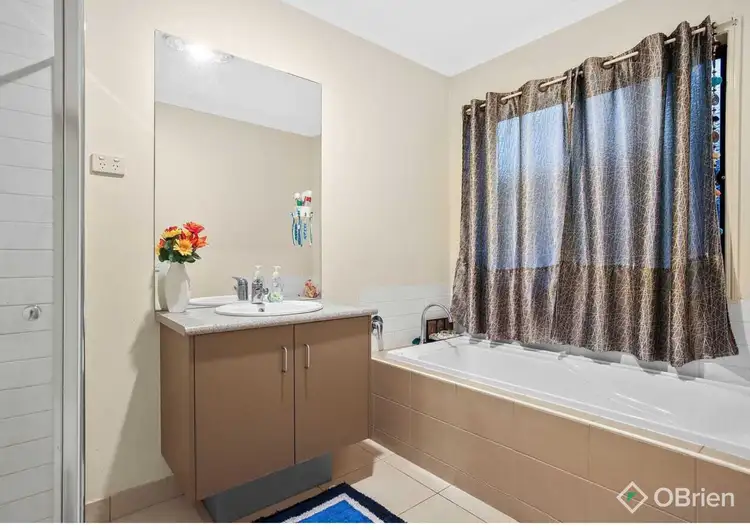 Fourth view of Homely house listing, 4 Pepperbush Circuit, Cranbourne VIC 3977