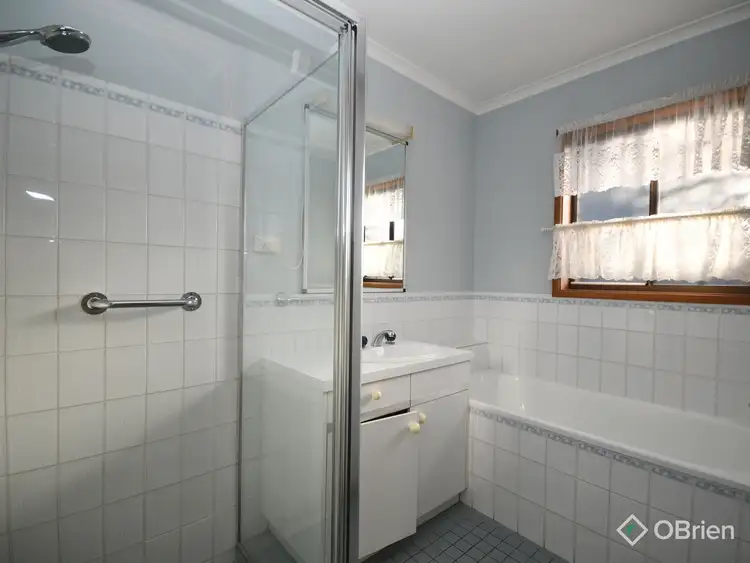 Fifth view of Homely unit listing, 4/25 Wallace Street, Bairnsdale VIC 3875