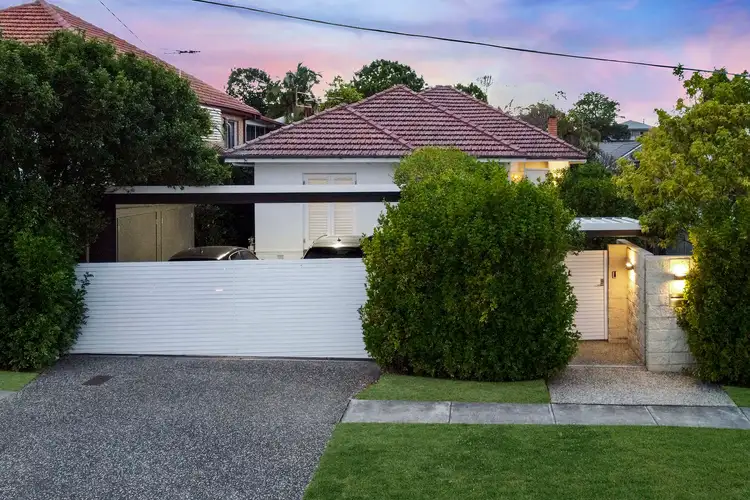 25 Barker Street, Wavell Heights QLD 4012
