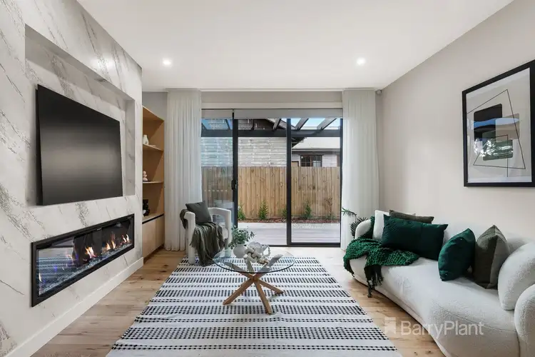 Fourth view of Homely townhouse listing, 1/272 Waiora Road, Macleod VIC 3085