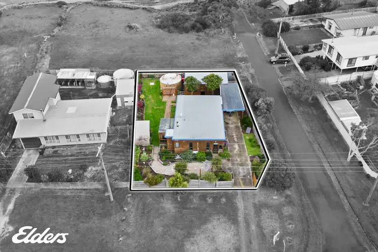 89 Mcloughlins Road, Mcloughlins Beach VIC 3874
