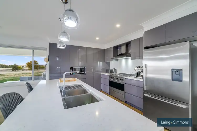 Fifth view of Homely house listing, 2 Yellowtail Court, Armidale NSW 2350