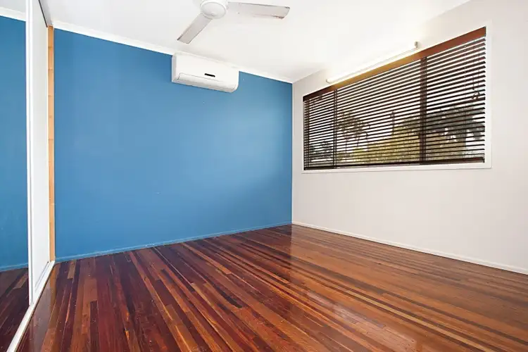 Fifth view of Homely house listing, 6 Yanda Court, Mount Louisa QLD 4814