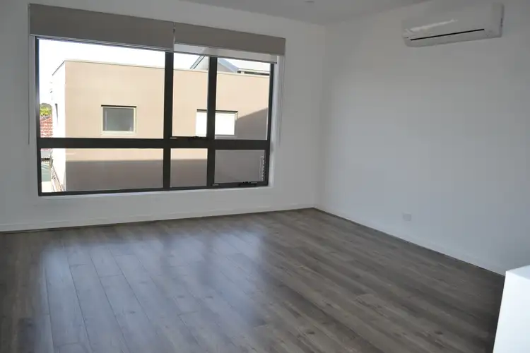 Third view of Homely townhouse listing, 6/30-32 Lyonsville Avenue, Preston VIC 3072