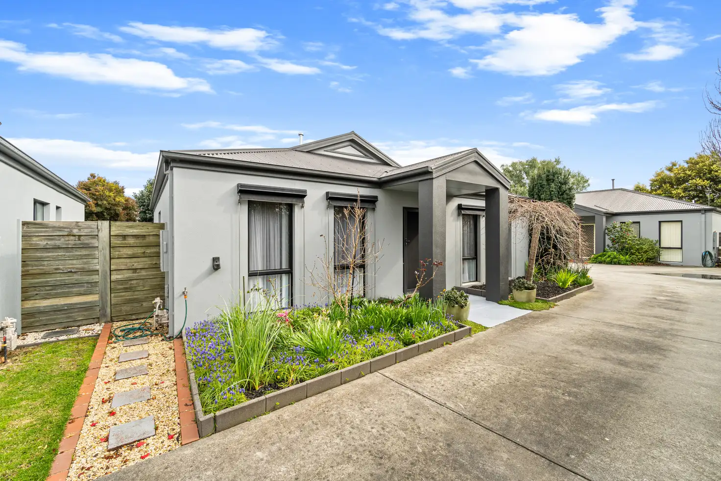 Main view of Homely townhouse listing, 2/321 Franklin Street, Traralgon VIC 3844