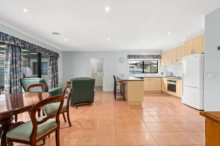 Fifth view of Homely townhouse listing, 2/321 Franklin Street, Traralgon VIC 3844
