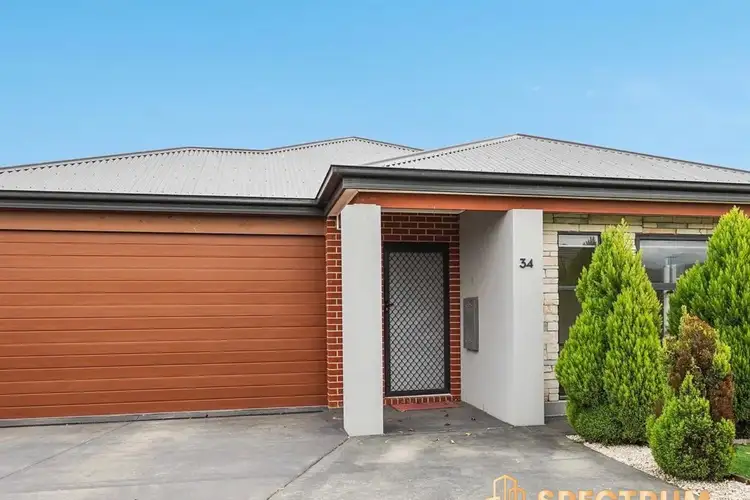 34 St Claire Avenue, Cranbourne West VIC 3977