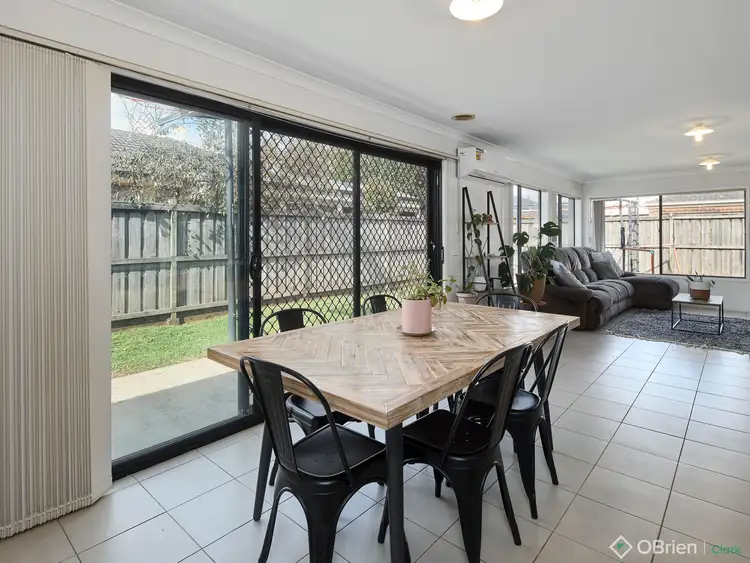 Fifth view of Homely house listing, 33 Lyndhurst Square, Drouin VIC 3818