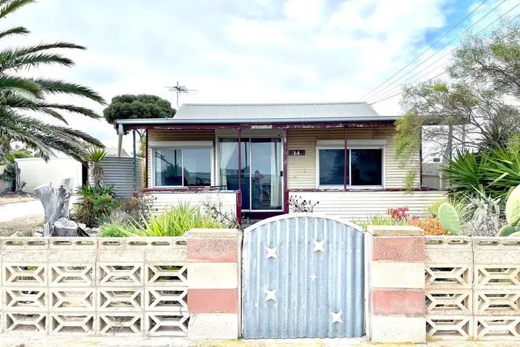 14 West Terrace, Thevenard SA 5690