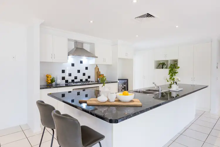 Third view of Homely house listing, 7 Sahara Court, Mildura VIC 3500
