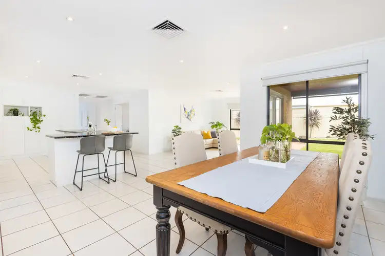 Sixth view of Homely house listing, 7 Sahara Court, Mildura VIC 3500