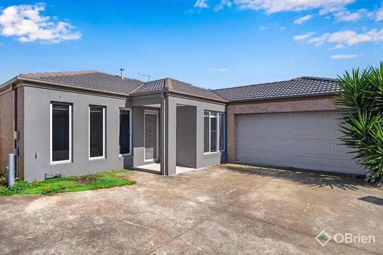 Main view of Homely house listing, 2/3 Fishburn Grove, Harkness VIC 3337