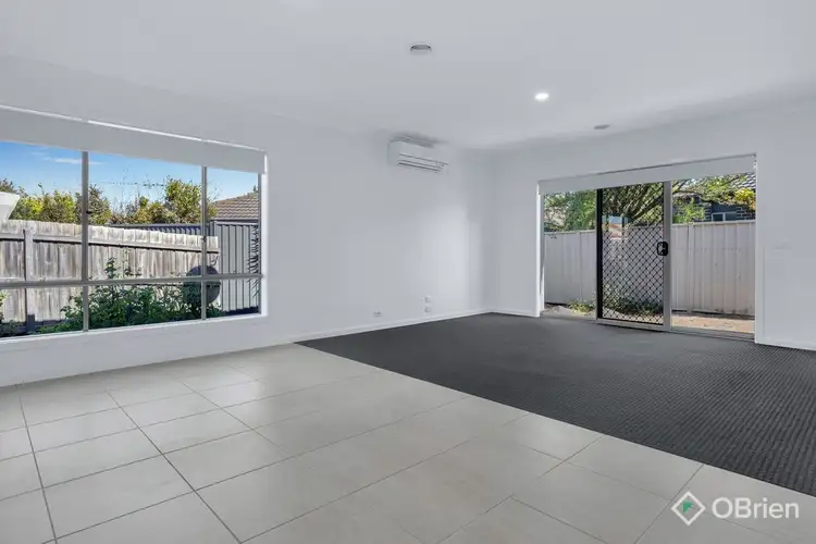 Fourth view of Homely house listing, 2/3 Fishburn Grove, Harkness VIC 3337