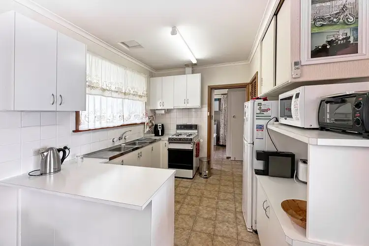 Sixth view of Homely house listing, 3 Banksia Street, Warragul VIC 3820