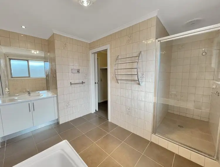 Fifth view of Homely house listing, 9 Govett Crescent, St Albans Park VIC 3219