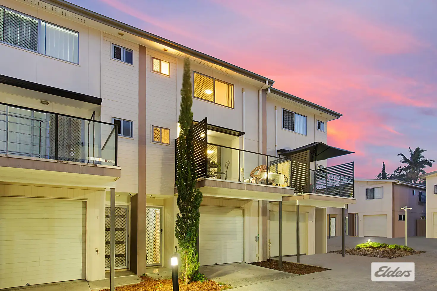 Main view of Homely townhouse listing, 8/5 Brookvale Drive, Underwood QLD 4119