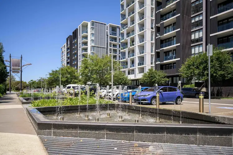 304/8 Aviators Way, Penrith NSW 2750