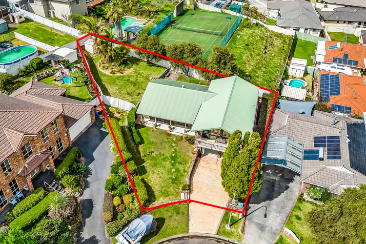 Second view of Homely house listing, 5 Ibis Close, Mount Hutton NSW 2290