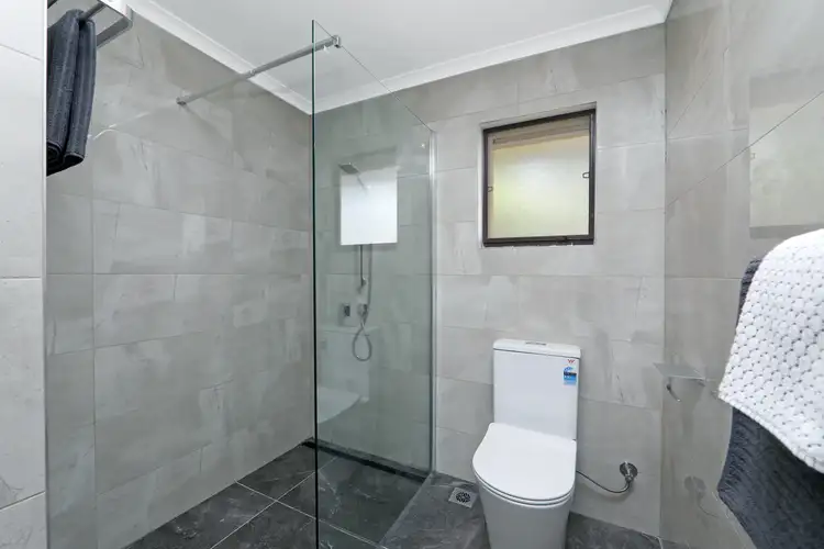 Sixth view of Homely house listing, 2 Bexsarm Crescent, Rowville VIC 3178