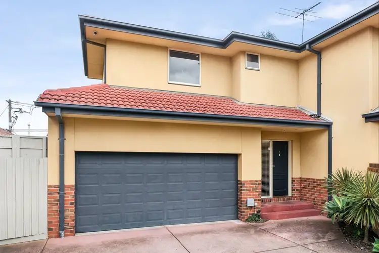 Main view of Homely townhouse listing, 2/318 Buckley Street, Essendon VIC 3040