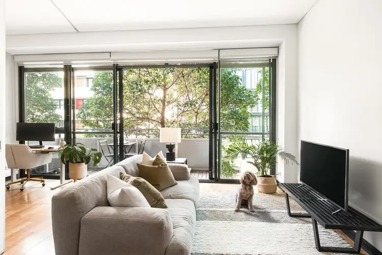 90/10 Pyrmont Bridge Road, Camperdown NSW 2050