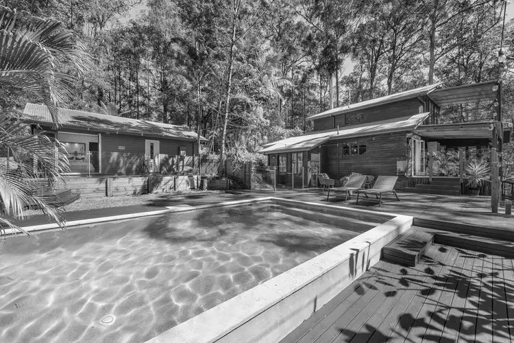44 Forest Acres Drive, Lake Macdonald QLD 4563