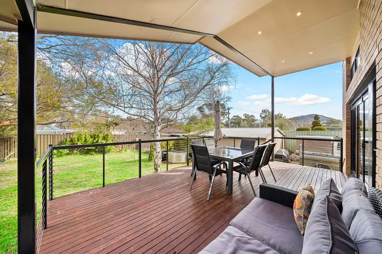 6 Gibb Place, Wanniassa ACT 2903