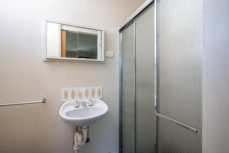 Sixth view of Homely house listing, 397 Lucinda Court, Lavington NSW 2641