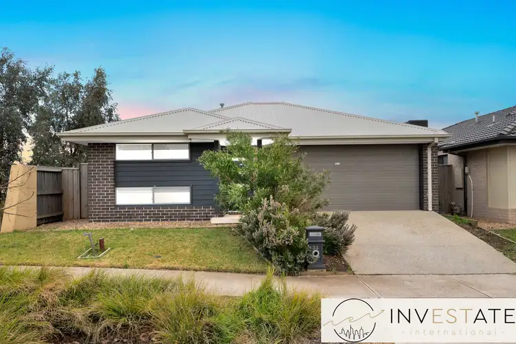 Main view of Homely house listing, 33 Orinoco Chase, Werribee VIC 3030
