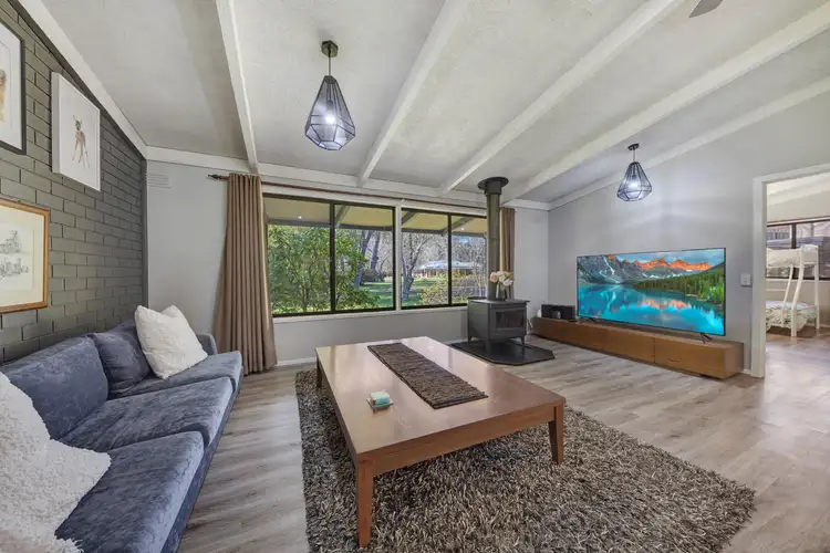 Fifth view of Homely house listing, 9 Ashwood Avenue, Bright VIC 3741