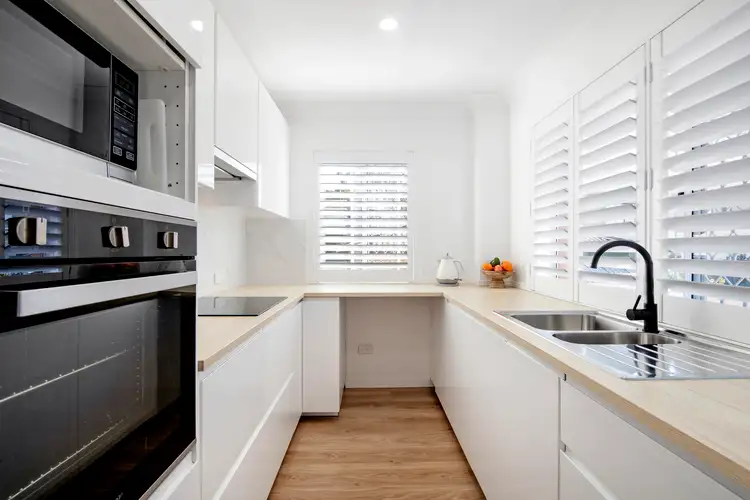 6/11 Fourteenth Avenue, Palm Beach QLD 4221