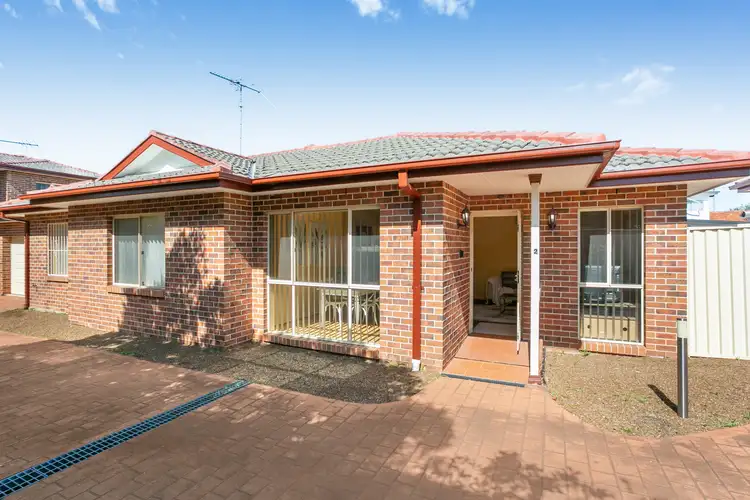 Main view of Homely villa listing, 2/33 Boundary Road, Mortdale NSW 2223