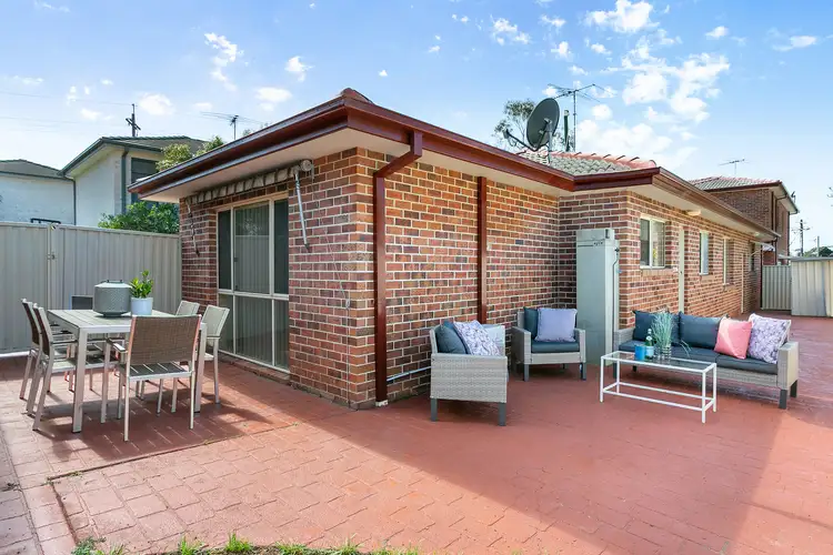 Sixth view of Homely villa listing, 2/33 Boundary Road, Mortdale NSW 2223
