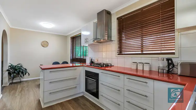 Second view of Homely unit listing, 2/9 Hicks Crescent, Echuca VIC 3564