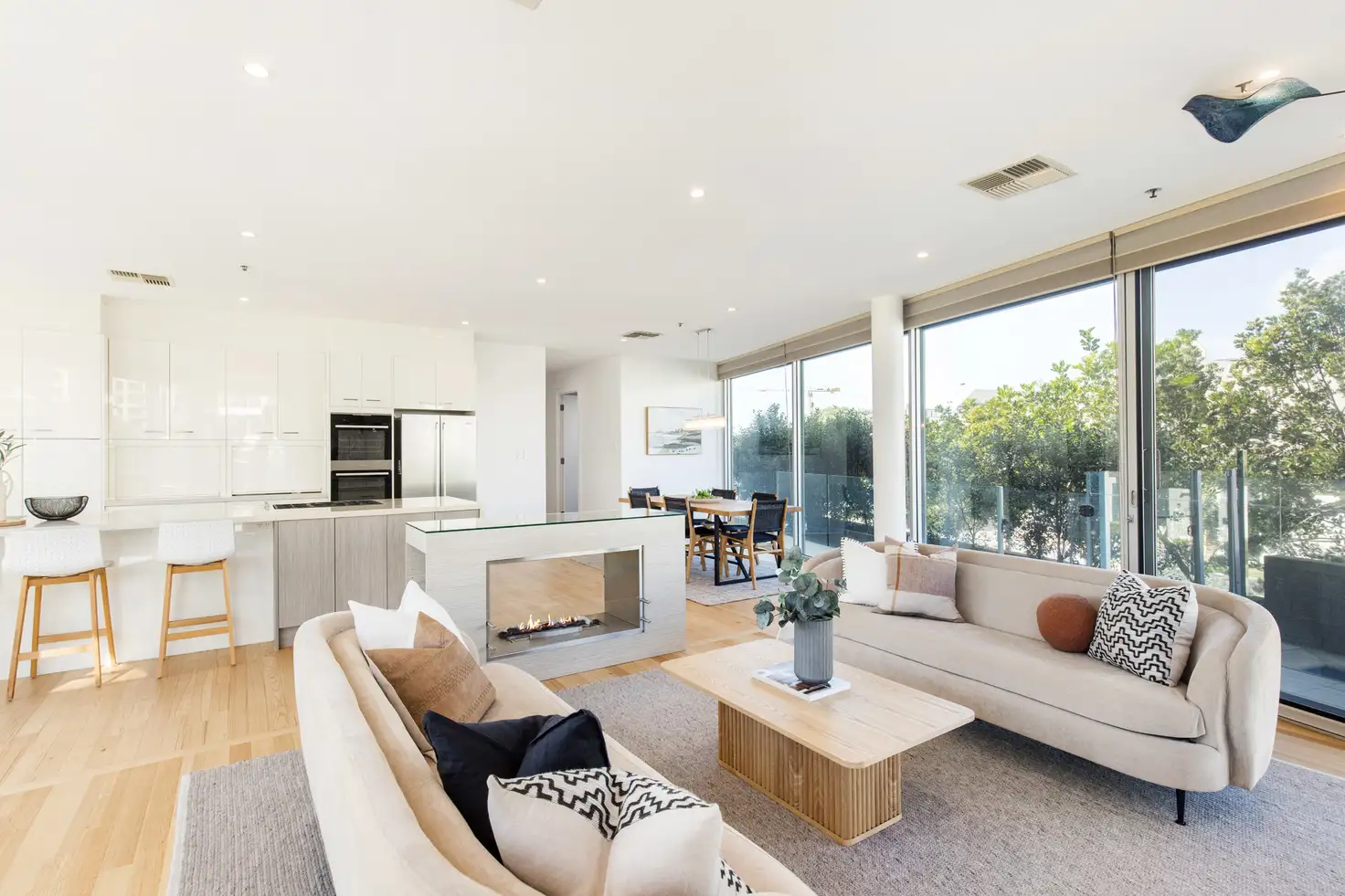 Main view of Homely unit listing, 4/1 North Esplanade, Glenelg North SA 5045