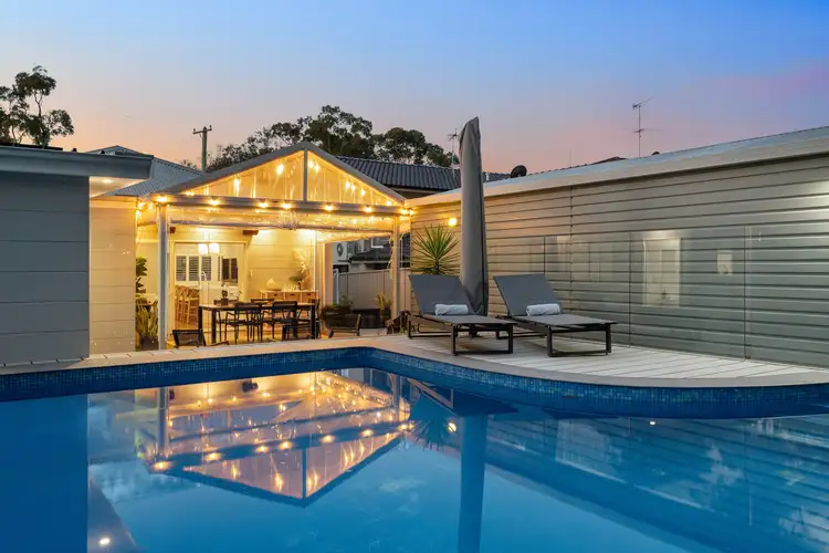 54 Woronora Crescent