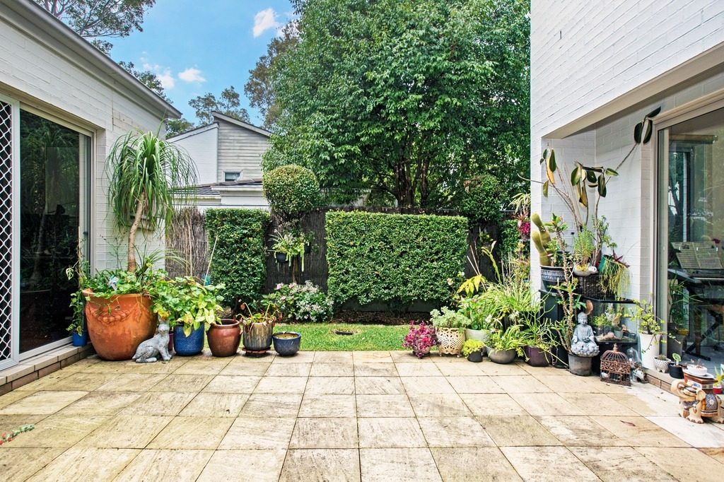 2 Lane Avenue, Newington NSW 2127