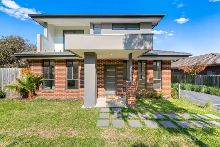 Main view of Homely house listing, 1/25 Saxonwood Drive, Narre Warren VIC 3805