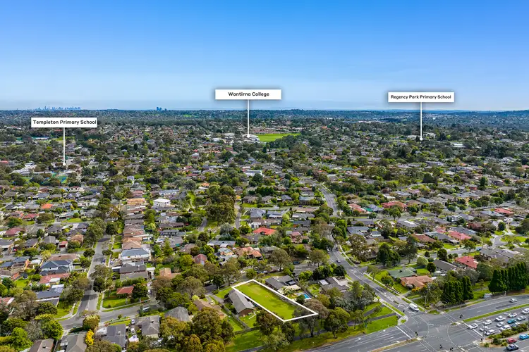Second view of Homely house listing, 5 Alderford Drive, Wantirna VIC 3152