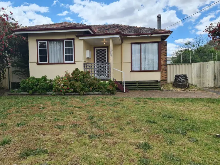 11 Kemble Terrace, Katanning WA 6317