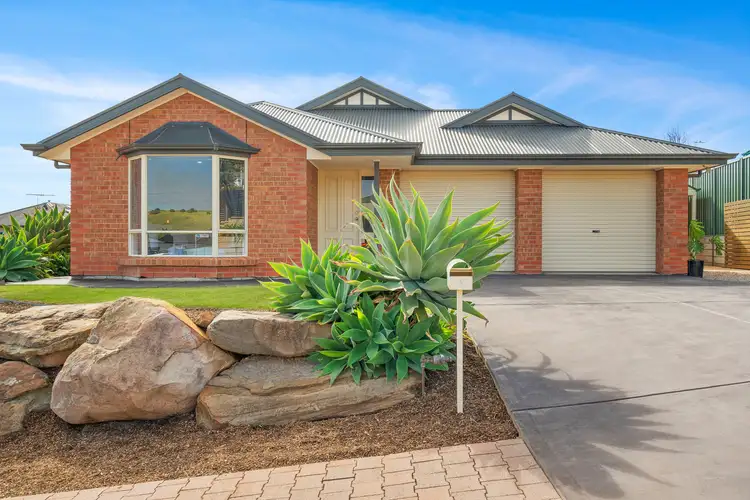 1 Toby Court, Hallett Cove SA 5158
