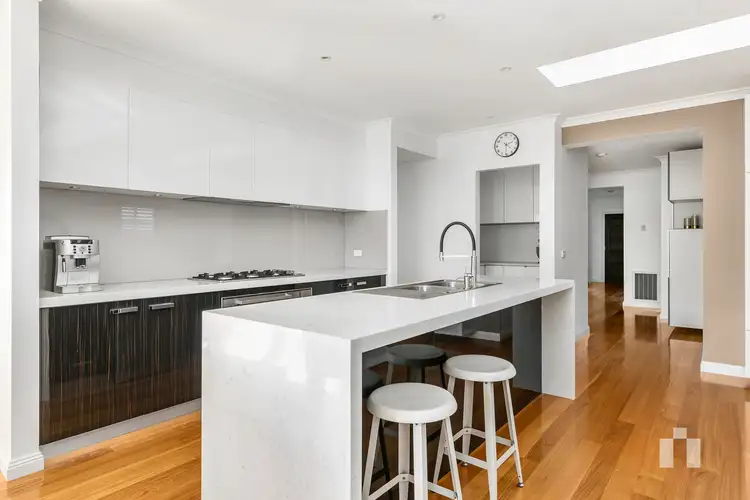 Fifth view of Homely house listing, 10 Dunraven Crescent, Doreen VIC 3754