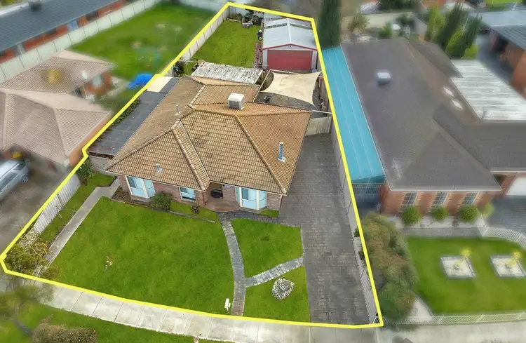 Second view of Homely house listing, 14 Shakespeare Drive, Delahey VIC 3037